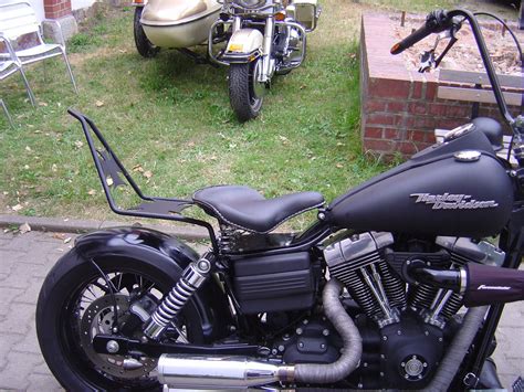 Harley davidson dyna super glide. Umgebautes Motorrad Harley-Davidson Dyna Super Glide FXD ...