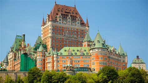 Best Hotels Near Le Château Frontenac, Quebec from CA $61 | Expedia.ca