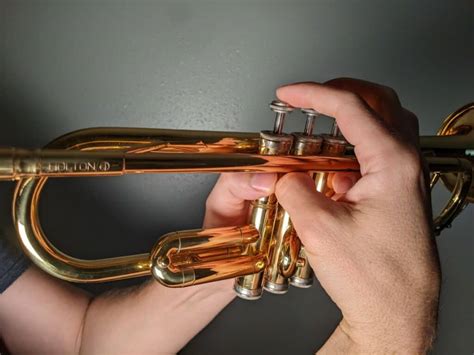 How To Hold A Trumpet With Pictures Sound Adventurer Exploring The