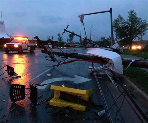 3 Deaths In Missouri As Tornado Strikes State Capital