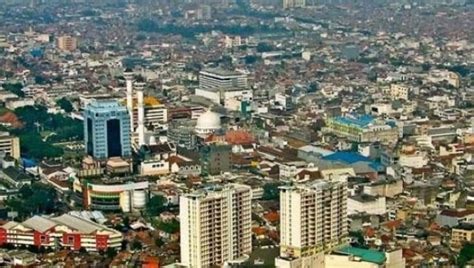 The state capital of selangor is shah alam and its royal capital is klang. Prakiraan Cuaca Kota Bandung Hari ini » Bandung Today