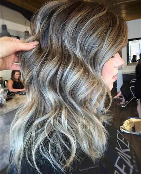 Ideas Of Gray And Silver Highlights On Brown Hair Gray Hair Growing Out Transition To Gray