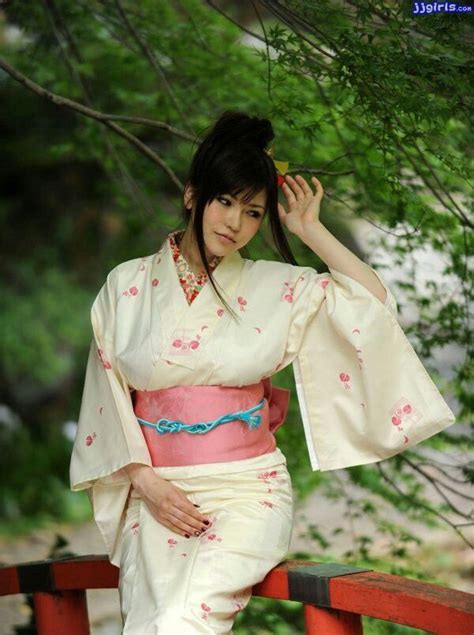 Anri Okita Anri OKITA J Pinterest Beautiful Asian Women Kimono