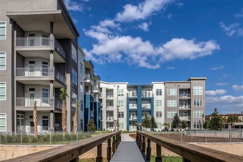 Choose from four floor plans with studio, one, and two bedrooms. Luxury 1, 2, & 3-Bedroom Apartments for Rent in Orlando ...