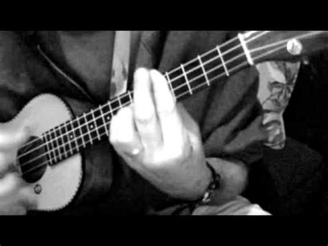 In this ukulele lesson you'll learn a beautiful melody using a right hand fingerpicking pattern and a lovely chord progression. Saddest song ever written. ukulele - YouTube