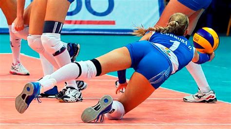 Top 50 Best Womens Volleyball Digs The Best Libero In The World Bes Volleyball Dig