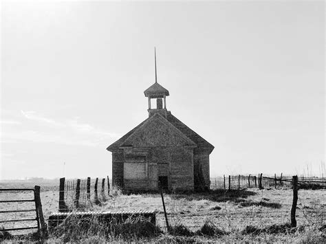 abandoned-church,-church,-country-church,-old-church