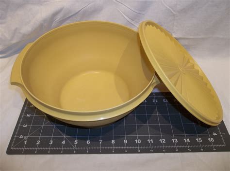 Large Vintage Tupperware Harvest Gold Servalier Salad Dish Etsy