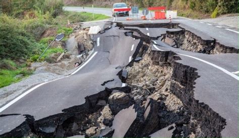 Gempa terkini di wilayah indonesia dengan magnitudo lebih dari atau sama dengan 5.0. Ternyata, Gempa Bumi juga Akibat Perbuatan Manusia, Simak | NETIZENKU.COM