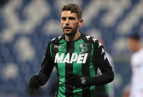 Sassuolo xi without selling someone. Sassuolo, il Dg attacca Berardi: "Non è più lui, decida ...