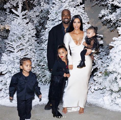 Kim Kardashian Says Newborn Son Is Daughter Chicagos Twin