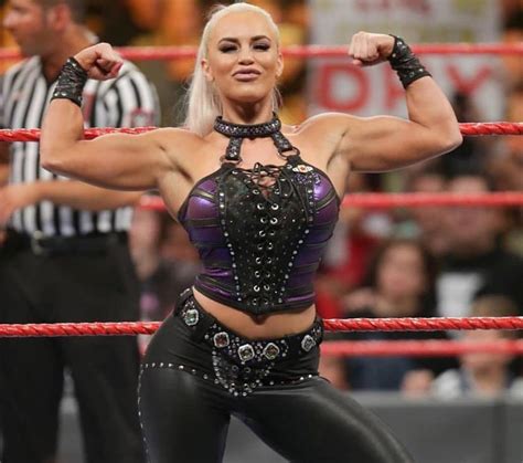 Top 10 Beautiful And Hottest Wwe Diva In 2022 Top 10 About