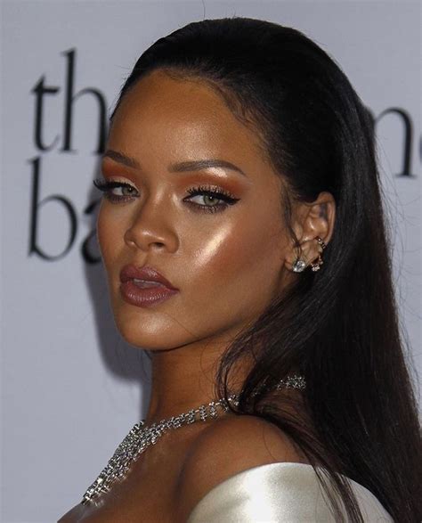 Pin By Sherri Prowse On Gothvamp Rihanna Makeup Skin Rihanna