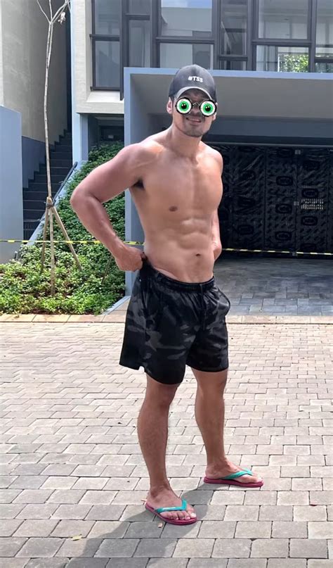 Mrvvip On Twitter Chicco Jerikho With Loaded Of Recent Shirtless Selebwatch