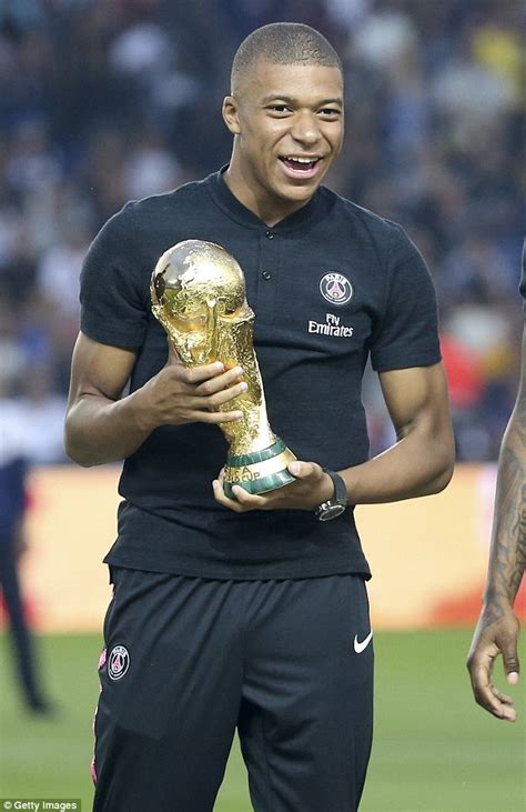 Kylian Mbappe Marks Frances World Cup Win With Two Star Nike Boots Daily Mail Online