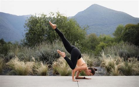 Mady Morrison Sweet Selfcare 30 Tage Yoga Challenge