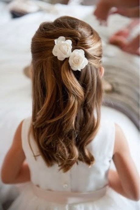 70 cutest flower girl hairstyle ideas for 2021