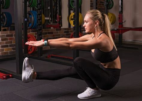 Pistol Squats The Toughest Squat Variation Youre Probably Not Doing