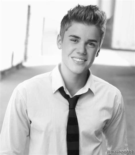 Justin Bieber Biography Justin Bieber S Biography