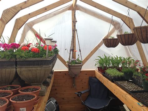 Large or small, easy or complex, all for free! Ana White | Our version of this awesome little greenhouse ...