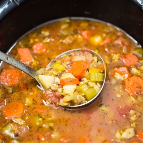 Cook the bacon in a heavy soup kettle until almost crisp, remove with a slotted. Easy Slow Cooker Manhattan Clam Chowder | Manhattan clam ...