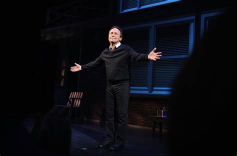 Billy Crystals Hit Broadway Play 700 Sundays Coming To Hbo Los