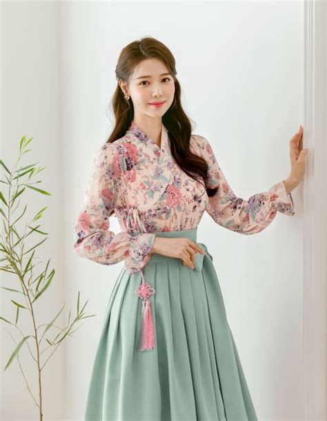 Pink And Mint Modern Hanbok Modern Hanbok Dress Korean Etsy Italia