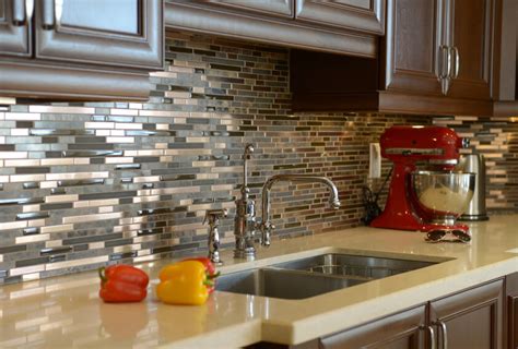 19 Ceramic Tile Mosaic Kitchen Backsplash Designs And Ideas For 2023