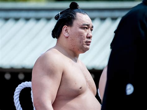 Nach Rücktritt Sumo Star Harumafuji Angeklagt