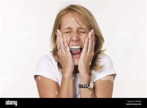 Woman Screaming Horror High Resolution Stock Photography And Images Alamy