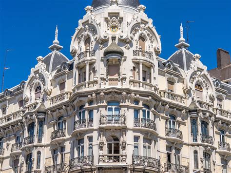 Una Ruta Por Los Edificios Modernistas Más Bonitos De Madrid