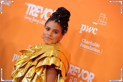 Zazie Beetz Zaziebeetz Leaked Nude Photo