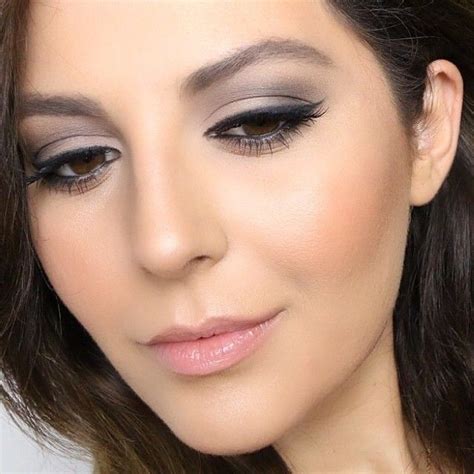 How To Create That Perfect Smoky Eye Using Our Naked Basics Of Course Makeup Obsession