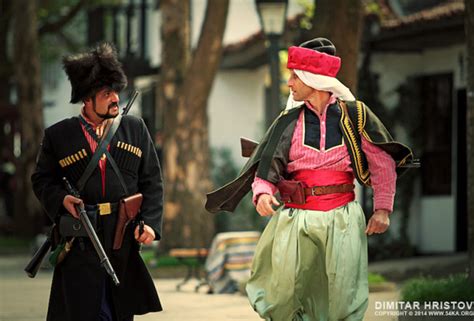 Kejatuhan kerajaan islam andalusia ️ speaker: SUBHANAALLAH !! JOM TENGOK 12 GAMBAR PAKAIAN 'RARE' DARI ...