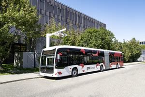 Daimler liefert Mercedes Benz eCitaro Elektro Gelenkbusse nach Zürich