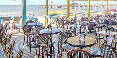 Sunset Beach Tropical Grill And The Playmore Tiki Bar Fort Myers Beach Restaurant Reviews