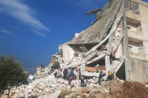 Nuovo Terremoto Al Confine Tra Turchia E Siria Una Decina Di Morti E