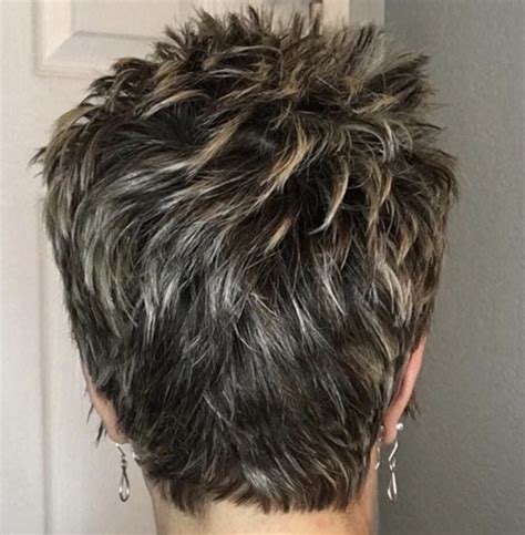 24 most suitable short hairstyles for older black women. 50+ Best Short Pixie Haircuts for Older Women 2019 ...