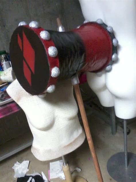 How-To: Harley Quinn Hammer for under $20! | Harley quinn, Cosplay and