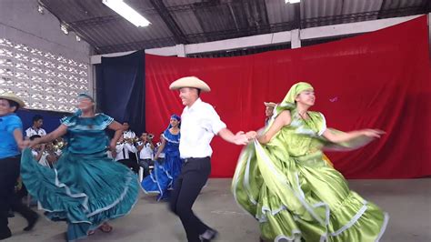 Baile Folklorico De El Salvador
