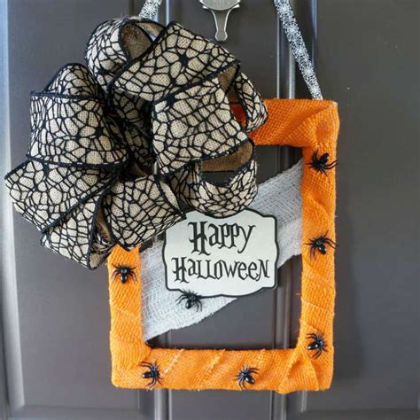 Spooky Diy Halloween Door Hanger Creative Ramblings