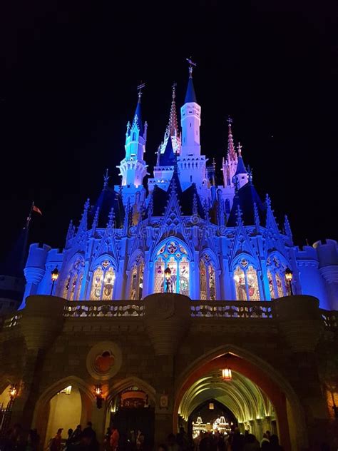 Cinderella Castle Editorial Photo Image Of Princesa 102180151