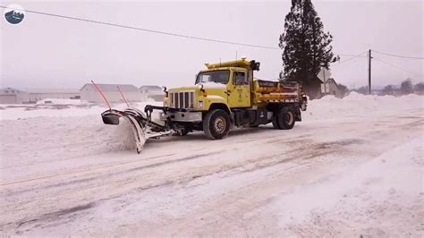 Snow Plow Driver Talks About Working Whatcom Countys Brutal Winter