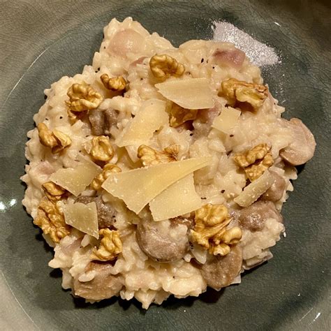 Truffel risotto met champignons en parmezaan