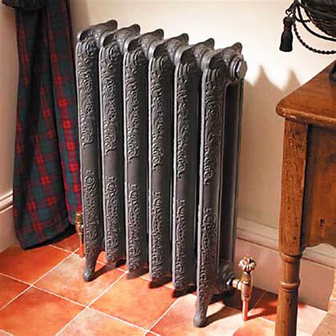 Cast iron needs a layer of protection, such as a coat of paint, polyurethane, wax or oil, against moisture and humidity. Painting Old Heaters and Cast Iron Radiators, Stylish ...