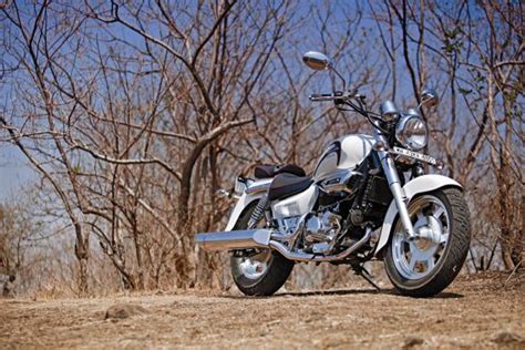 You can now discover a wide range of options in bikes or bicycles for yourself and your young ones at amazon india. Comeback Cruiser: Hyosung Aquila 250 - Bike India
