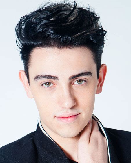 Listen and download all songs by michele bravi. Michele Bravi, biografia