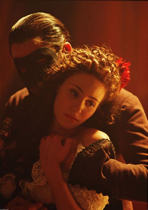 the phantom gerard butler and christine emmy rossum in the phantom of the opera 2004