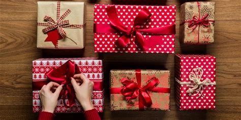 50th Birthday Gifts for Mom India List 2021 Updated