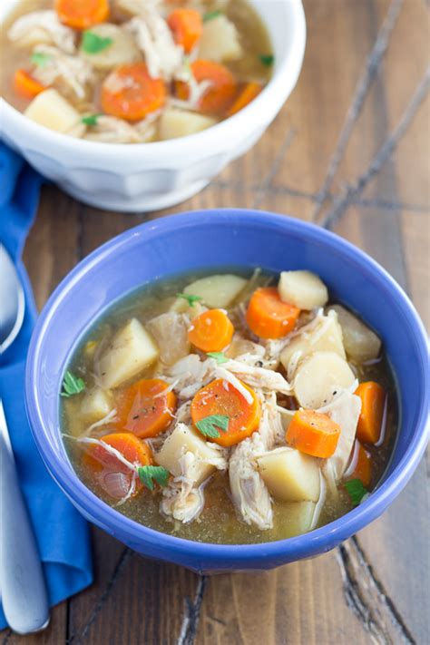 It takes less than thirty minutes to make and the result is a steaming bowl of comfort food. Slow Cooker Maple Chicken Stew - Kristine's Kitchen